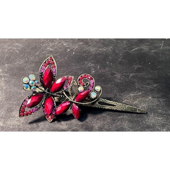 Fuchsia NWT Jeweled Flower Hair Clip / Barrette - Picture 2 of 2